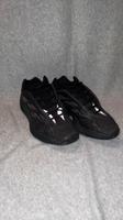 Adidas Yeezy 700 V3 Alvah 44 2/3 schwarz original Hessen - Mainhausen Vorschau