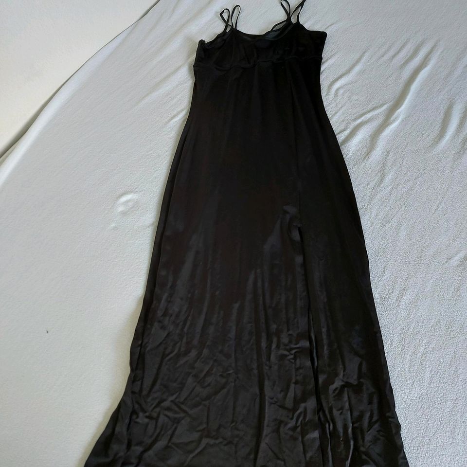 Abendkleid Gr. 36 schwarz hochwertig edel in Harsefeld