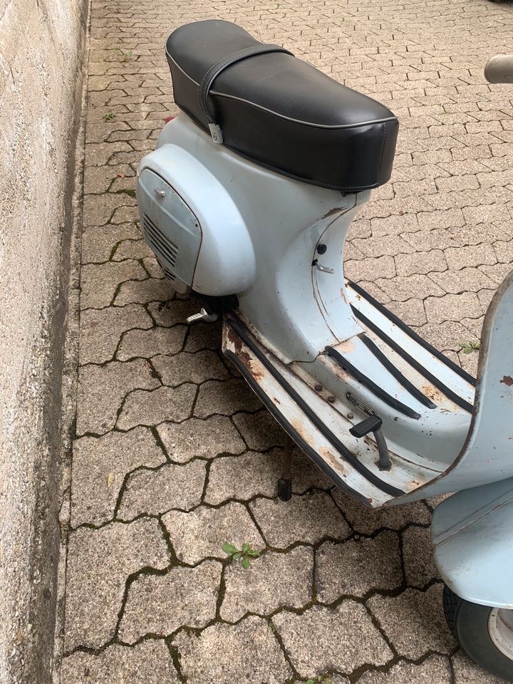 Vespa 50 N Bj. 1967 in München