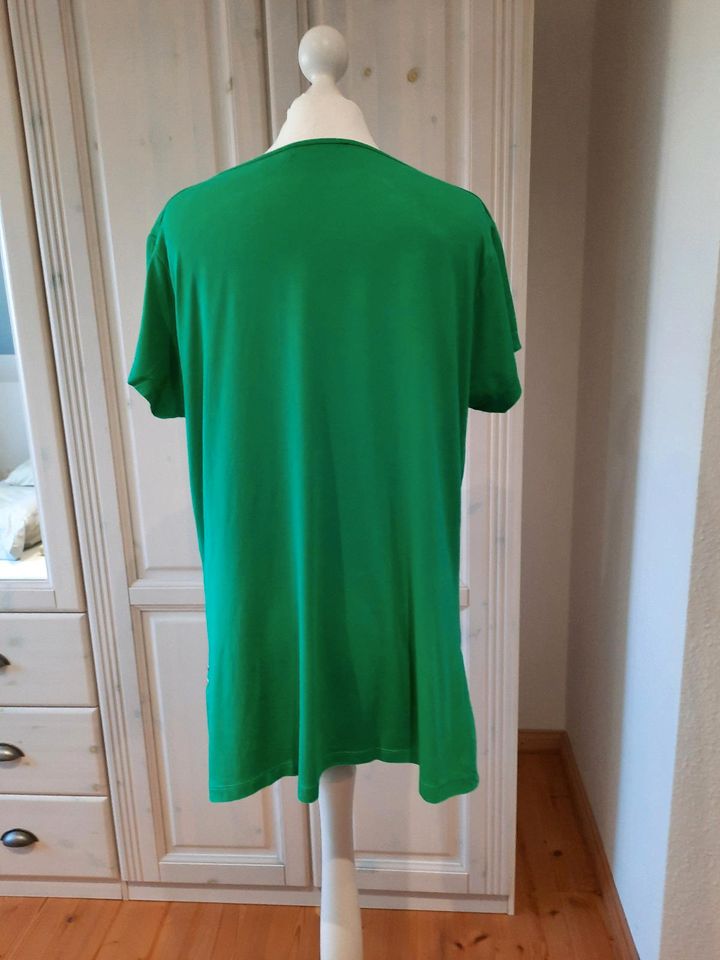 T-Shirt grün Nieten Wasserfallausschnitt in Rodenberg