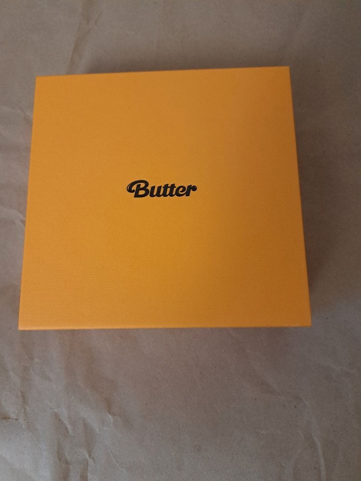 BTS - Butter (Cream) Album in Verden