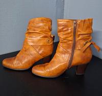 Caprice Stiefelette Gr.6 (39) Hessen - Wehretal Vorschau