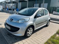 Peugeot 107 5-Türer TÜV Klima 8-fach bereift Baden-Württemberg - Starzach Vorschau