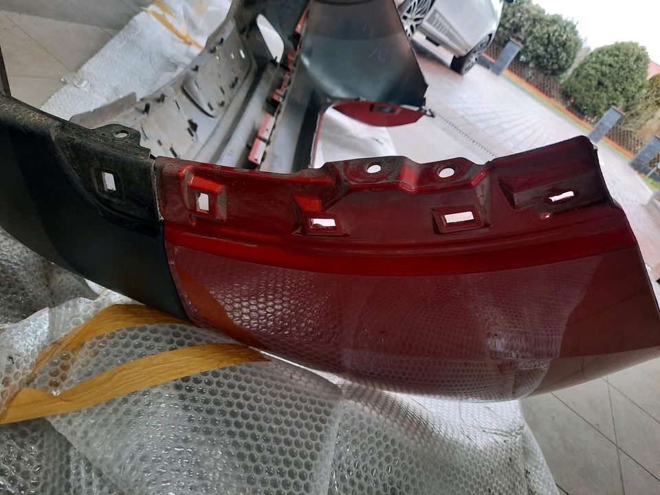 Mitsubishi Eclipse Cross Stoßstange hinten Stoßfänger Bumper rot in Beeskow