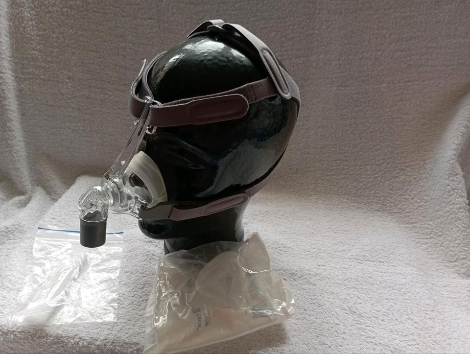 Nasal Maske für CPAP Gerät , F&P Eson , Größe S, neu in Berlin