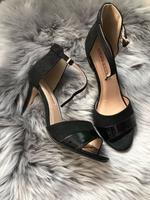 Buffalo schwarz High Heels Sandalette Riemchemsandale NEU Gr. 37 Baden-Württemberg - Göppingen Vorschau