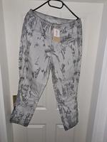 Neue Tredy Bengalinhose,gr. 46 grau Niedersachsen - Hage Vorschau