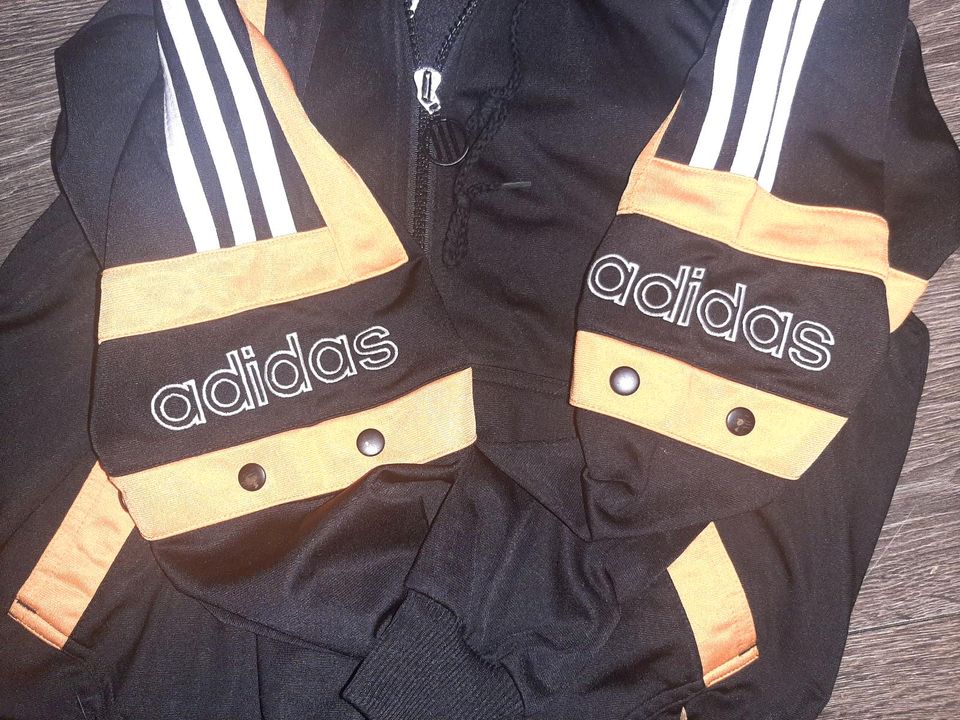 Rarität Adidas Knöpfe Trainingsjacke Gr. 152 90er Jahre in Uetersen