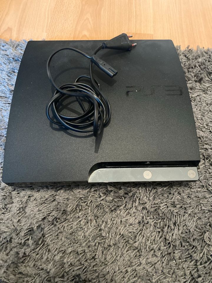 PS 3 PlayStation 3 slim 320 GB neuwertig in Köln