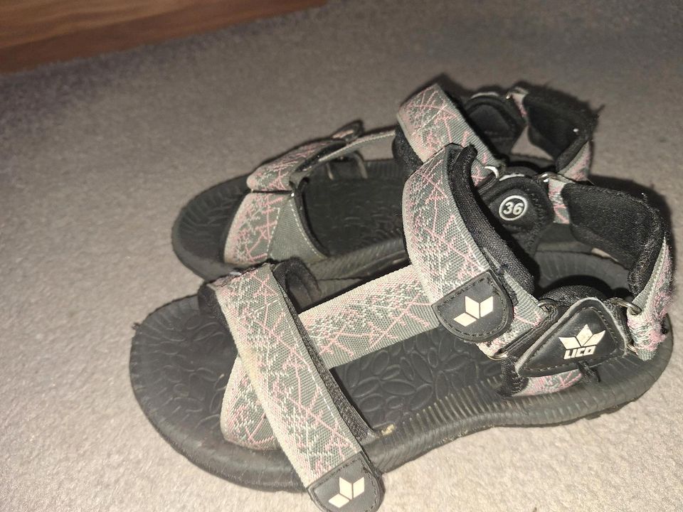 Trekkingsandalen in Klütz