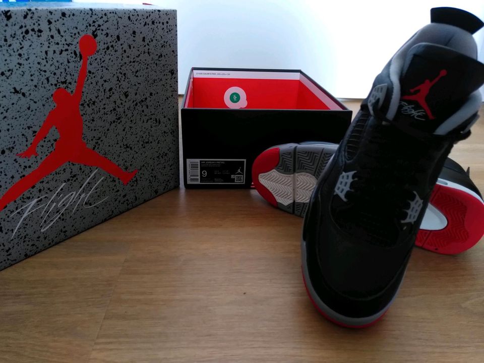 Jordan 4 Retro Bred (2024) in Berlin