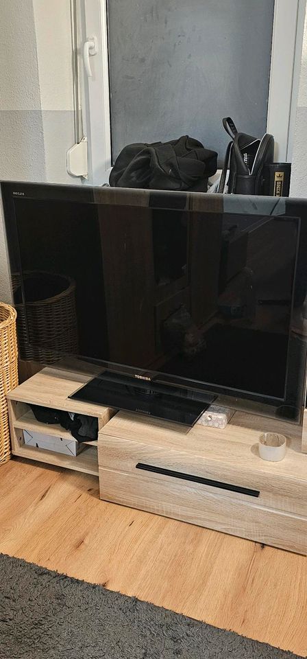 Toshiba TV in Neuwied