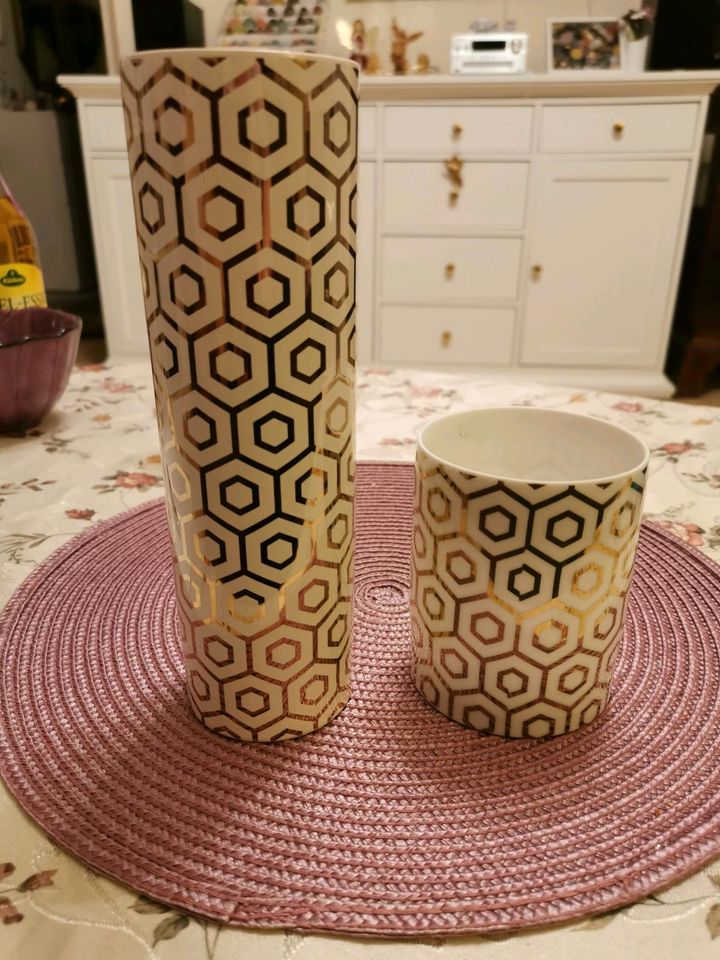 Vasen Set weiß gold Porzellan modern in Dresden