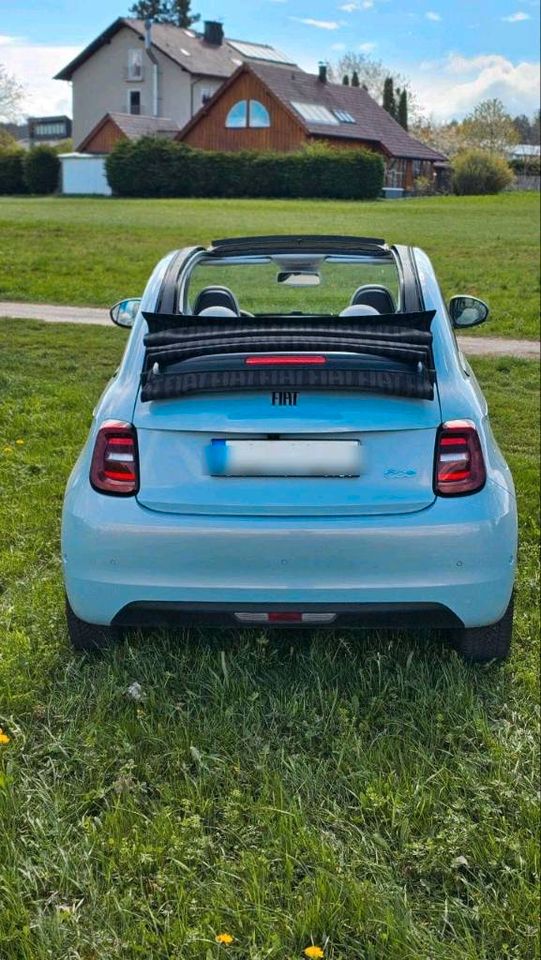 Fiat 500e Cabrio, "La Prima" in Schömberg b. Württ