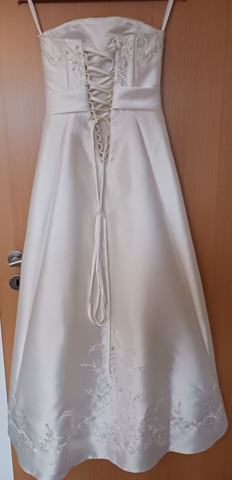 Hochzeitskleid, Brautkleid, Gr. S, helles cremeweiß, A-Linie in Trier