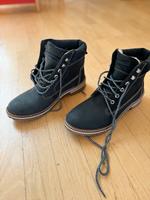 Gefütterte Winterstiefel Landrover schwarz NEU Gr. 40 Pankow - Prenzlauer Berg Vorschau