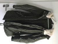 Winterjacke H&M Größe 32 grün mit Kapuze Bayern - Erlangen Vorschau