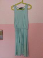 Kleid Arizona Größe 140/146 Sachsen-Anhalt - Starsiedel Vorschau