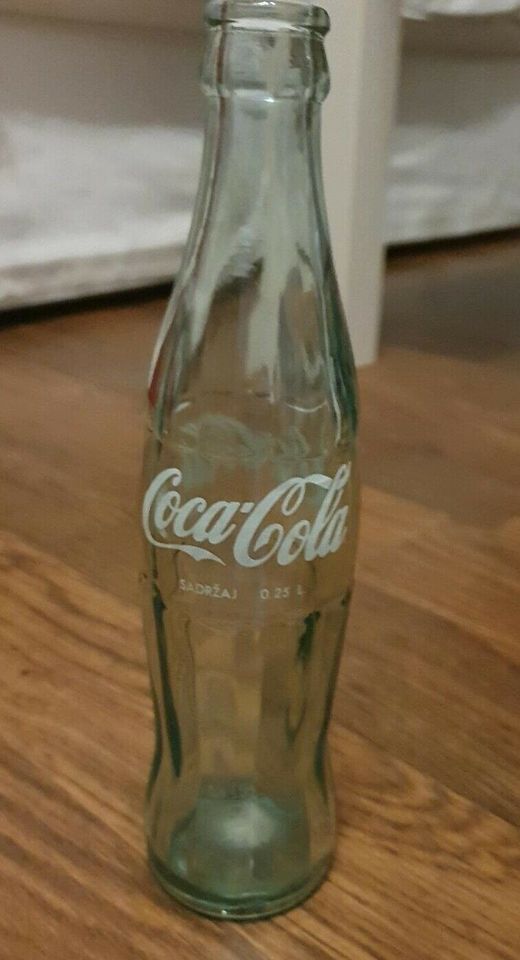 Coca Cola Flasche Jugoslawien Balkan 80er in Gummersbach