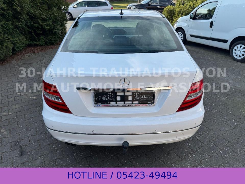 Mercedes-Benz C 180 Lim. CGI BE Avantgarde+Navi+ AHK+ALU+1.Hd in Versmold