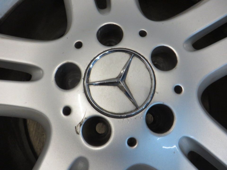 Mercedes Benz ML W164 Alufelgen 18 Zoll 8J x 18H2 ET60 1644011302 in Neutraubling