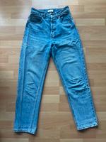 H&M Tapered High Ankle Jeans 7/8 High Waist Gr 36 blau Mecklenburg-Vorpommern - Pasewalk Vorschau