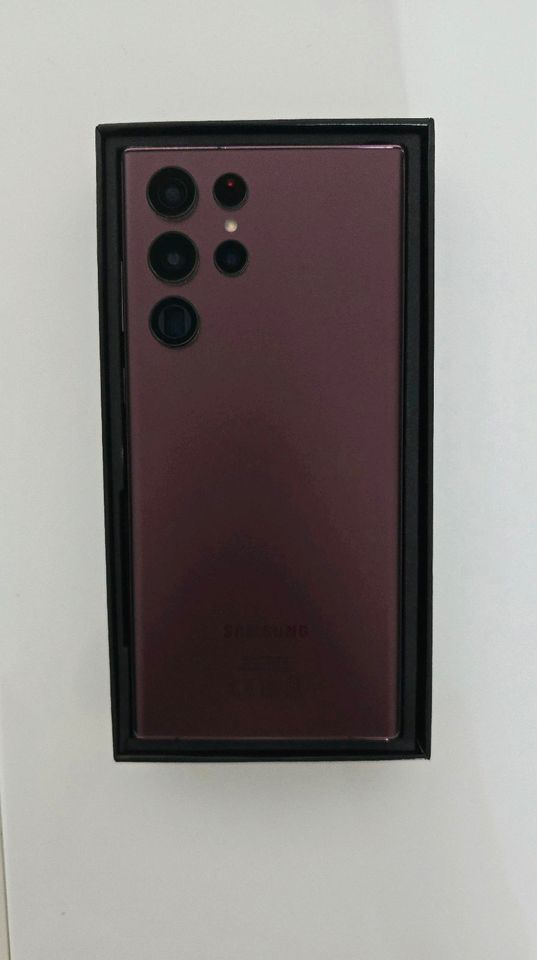Samsung Galaxy S22 Ultra- 256GB, Burgundy in Würzburg