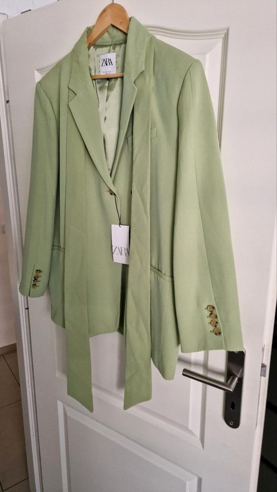 Mega schöner Blazer von Zara, neu mit Etikett in Wittlich