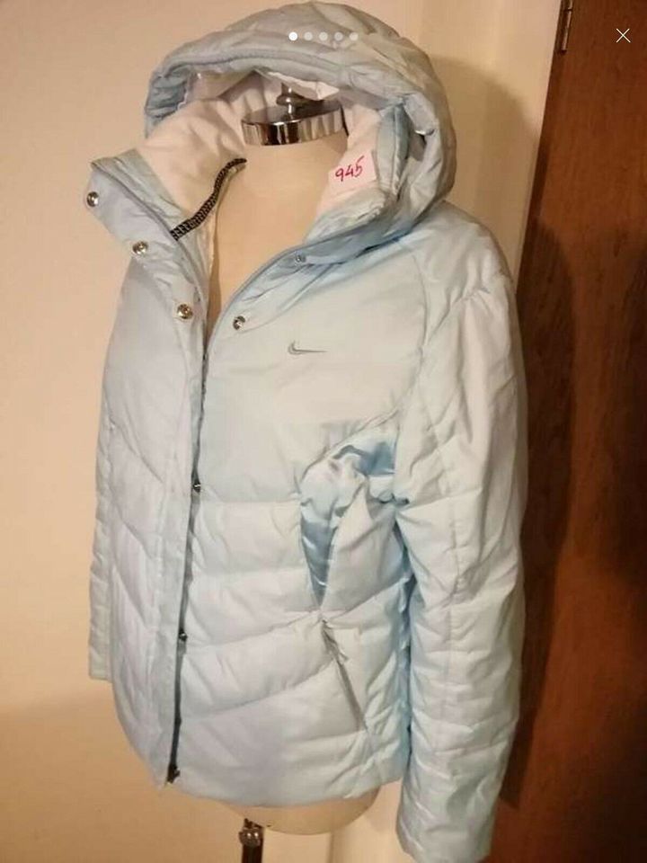 Damen Daunenjacke  Gr. M od. 38/40 Marke: NIKE (Verkaufsnr: 945) in Wallenhorst