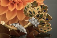 Goldschmiedearbeit Brosche Florales Design Emaile Brillanten Gold Nordrhein-Westfalen - Wegberg Vorschau