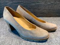 Wie NEU Paul Green Sommer Schuhe Pumps beige 40 zu Kleid & Hose Niedersachsen - Boffzen Vorschau