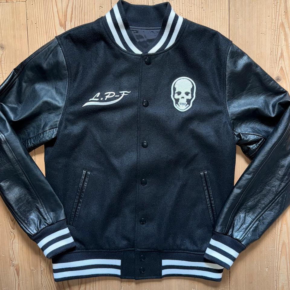 Lucien Pellat-Finet Skull Bomber Totenkopf M LPF Collegejacke in München