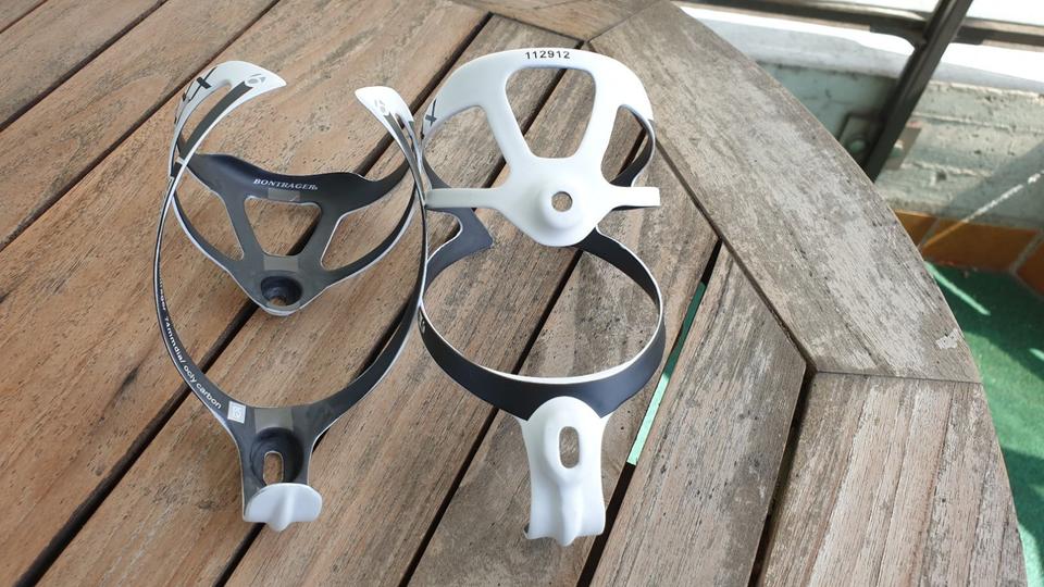 Flaschenhalter Set 2x Carbon XXX-lite Bontrager Karbon in Berlin