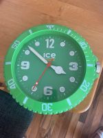 ICE Clock Wanduhr grün Bayern - Trausnitz Vorschau