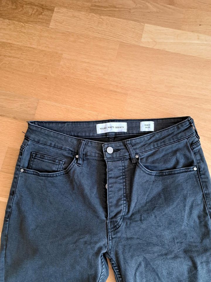 Jeans Young poets society 'Robin' 34/32 in Breitenbrunn i.d. Oberpfalz