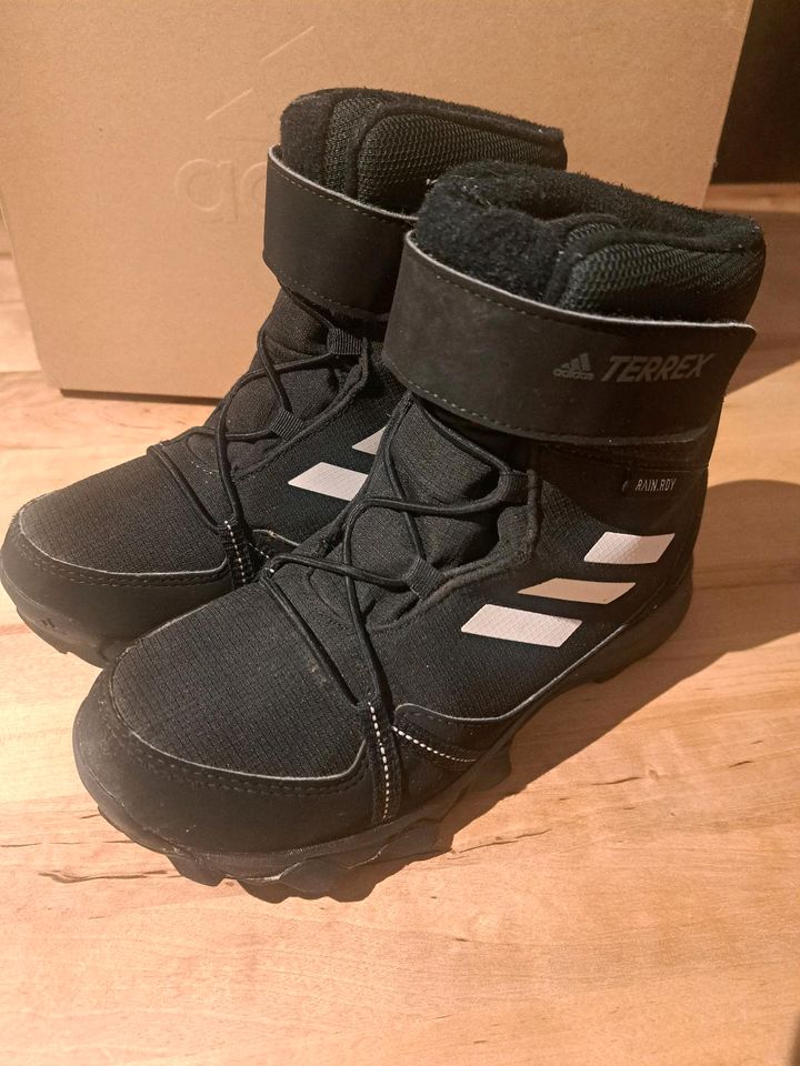 Adidas terrex snow Winter Stiefel Schuhe neu wertig in Blaichach