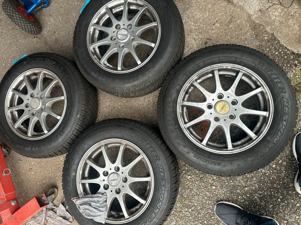 Dezent Alufelgen mit fast neuen Dunlop Winterreifen 15 Zoll Golf in Dülmen