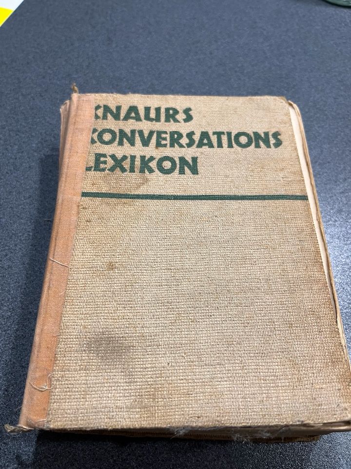 Altes Buch „Knaurs Konversations Lexikon“ in Nürnberg (Mittelfr)