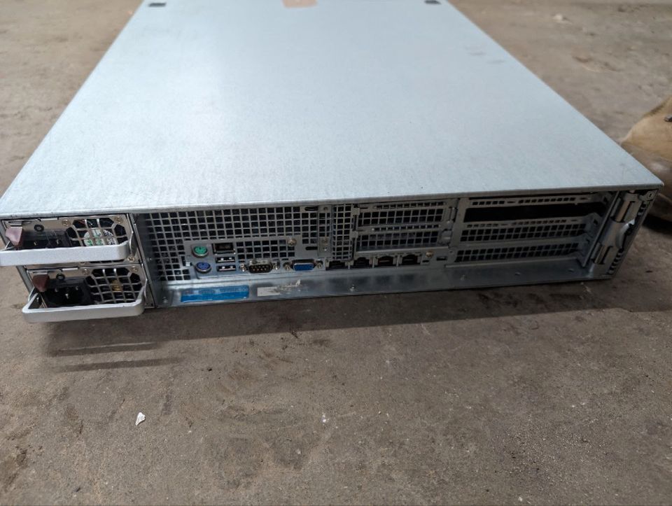 Supermicro Server X9DRW-3LN4F+ in Neukirchen-Vluyn