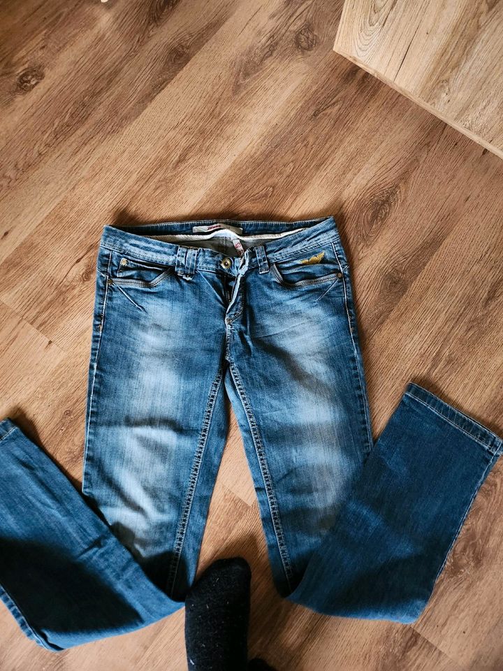 Jeans Blau Gr.40 Vera Moda in Oberhausen