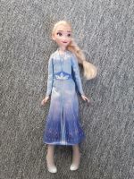 Eiskönigin Elsa Frozen Barbiepuppe singend Berlin - Hellersdorf Vorschau