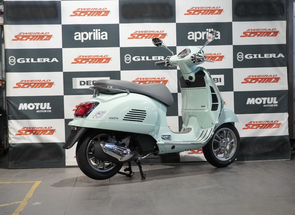 VESPA GTS 125 neu in Kassel