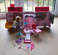 Barbie Krankenwagen mit Licht und Sound, viel Zubehör Nordrhein-Westfalen - Euskirchen Vorschau
