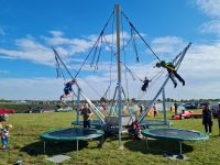 Bungee-Trampolin 4er mieten / Hüpfburg Sachsen-Anhalt - Naumburg (Saale) Vorschau