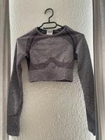 Sportshirt Gymshark Cropped Langarm Leipzig - Knautkleeberg-Knauthain Vorschau
