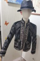 Schicke Jacke. Schwarz. Velour, bestickt mit Perlen. Gefüttert. Brandenburg - Cottbus Vorschau