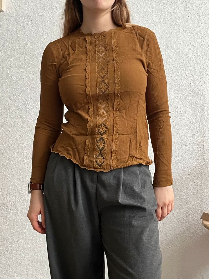 Zara Cognac Bluse Crêpestoff mit Spitze in Detmold