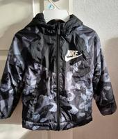 Kinderjacke von Nike Gr.104-110 Hannover - Misburg-Anderten Vorschau