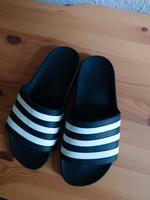 Adidas Badeschuhe adiletten gr 40 Leipzig - Knautkleeberg-Knauthain Vorschau