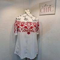 Weißes Shirt mit Carmenausschnitt, rot bestickt, Gr 40 L, Amisu Nordrhein-Westfalen - Herten Vorschau